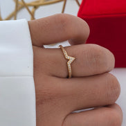 Anillo V Circonias