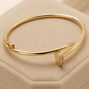 Brazalete Clavo