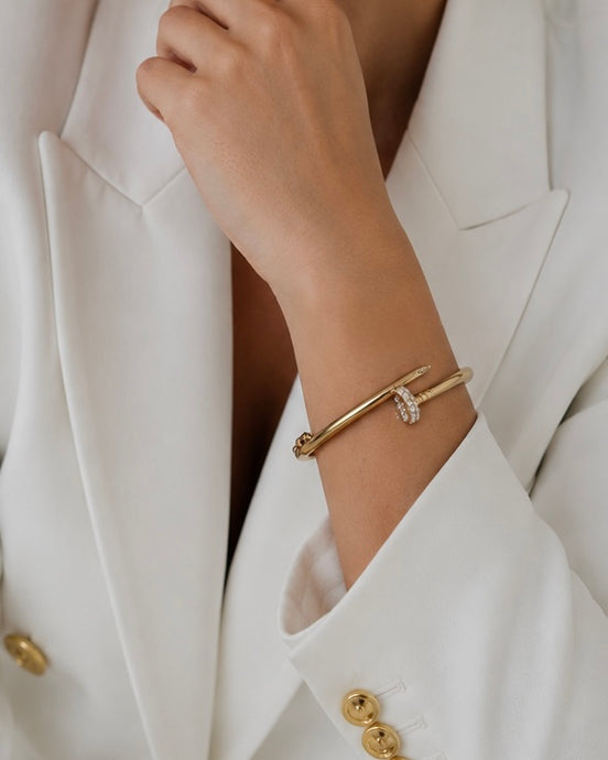 Brazalete Clavo