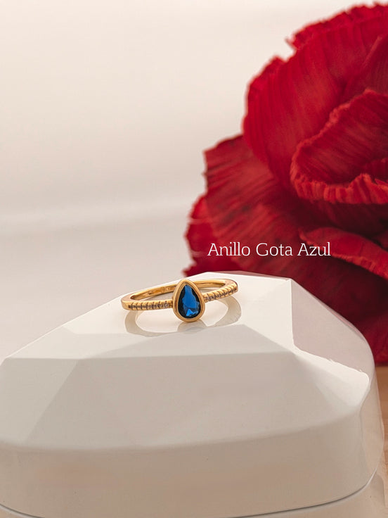 Anillo Gotico Azul circonias