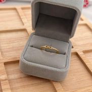 Anillo infinito delgado